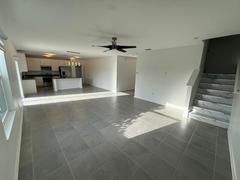 Building Photo - 1002 John Jacob Rd