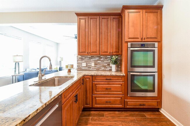 Building Photo - 20815 Winlock Trace Dr