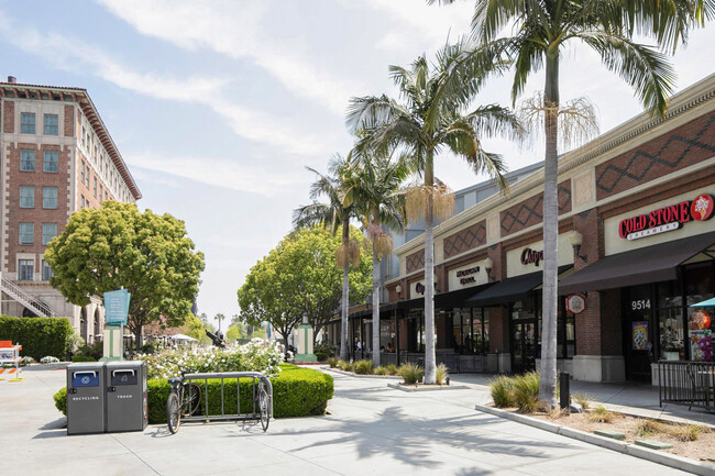 Building Photo - 3450 Sawtelle Blvd