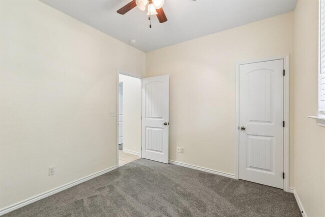 Building Photo - 133 N Kanaio Dr