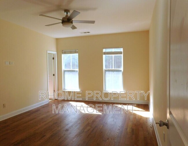 Building Photo - 5905 Brookside Oak Cir