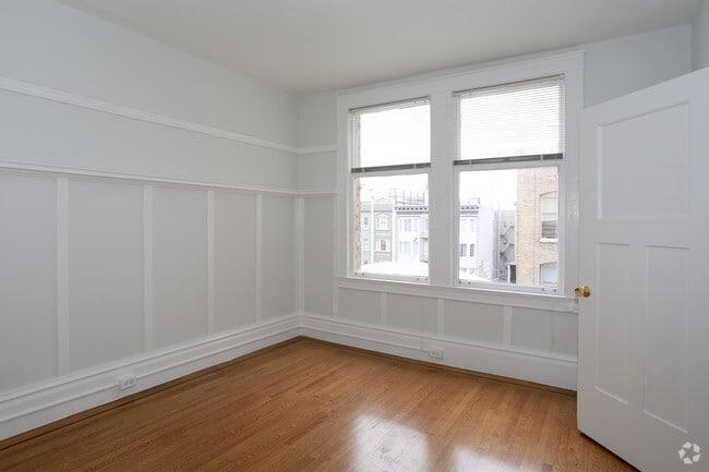 2BR, 1BA - 750 O'Farrell