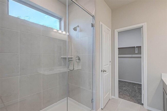 Building Photo - 8910 Oak Ivy Ln