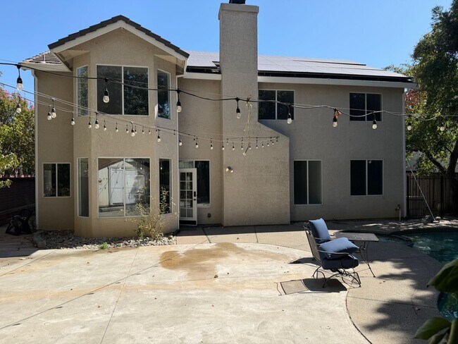 Building Photo - 9223 Camden Lake Way