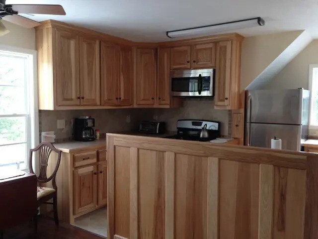 Beautiful well appointed kitchen - 203 Three Runs Plantation Dr