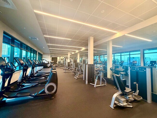 Building Photo - The Central Ala Moana: 1 Bed, 1 Bath Top Floor Unit with 1 Parking