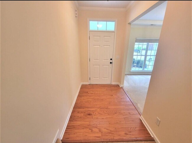Building Photo - 506 Blue Sage Pl