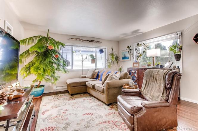 Building Photo - 8430 Delridge Way SW