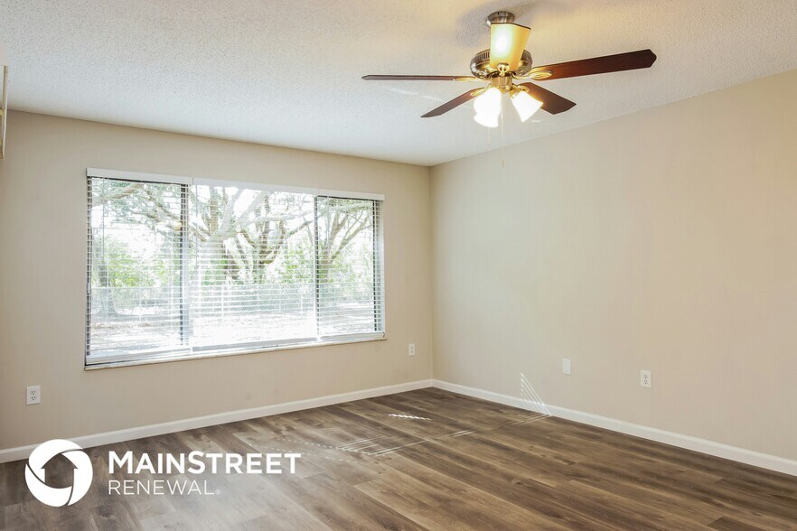 Building Photo - 8000 Krista Lynn Ct