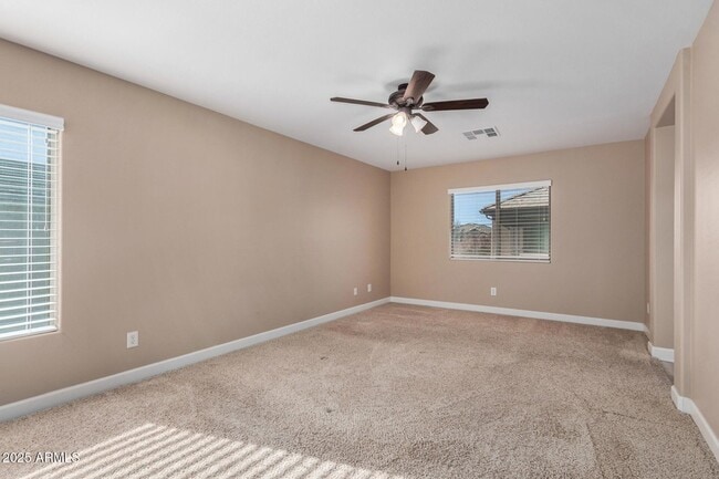 Building Photo - 1705 E Joseph Way