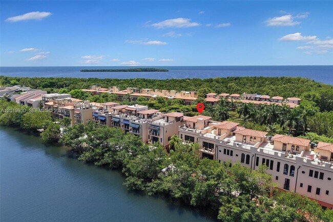 Building Photo - 6226 Paradise Point Dr
