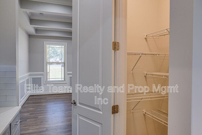 Building Photo - 4820 Beulah Church Rd