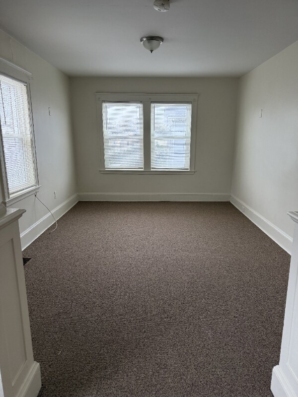 Building Photo - 249 Water St