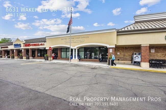 Building Photo - 6631 Wakefield Dr