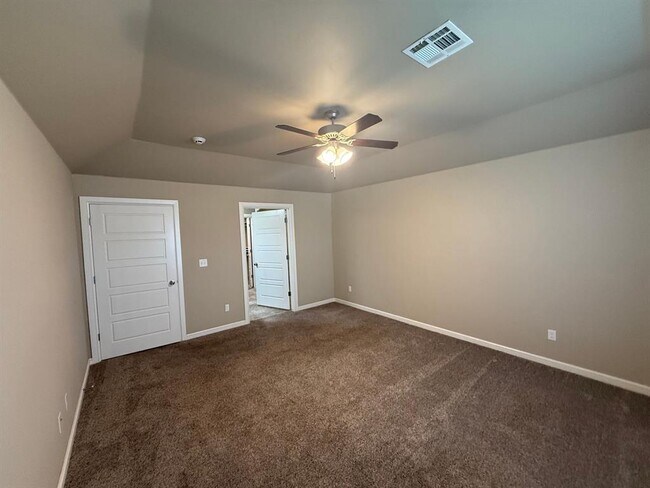 Building Photo - 8809 SW 55th St