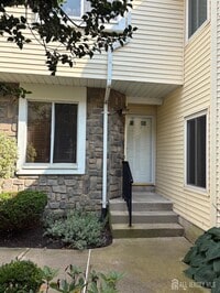 Building Photo - 1112 Schmidt Ln