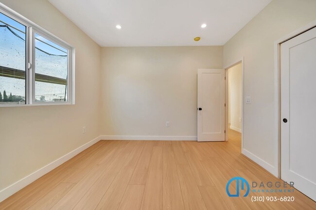 Building Photo - 2800 Winter St