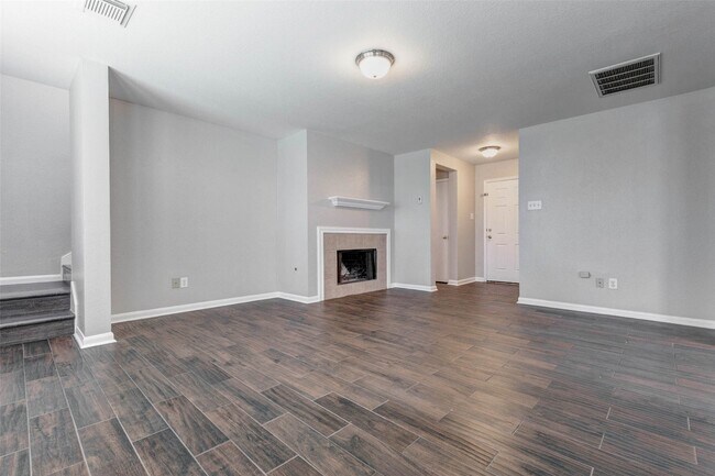 Building Photo - 9307 Grove Haven Dr