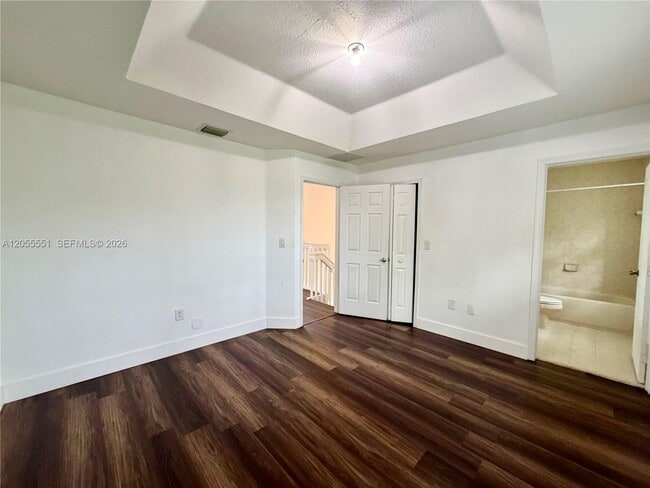 Building Photo - 1475 SE 24th Ct
