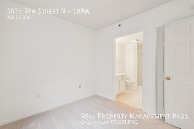 Building Photo - 3835 9th St N