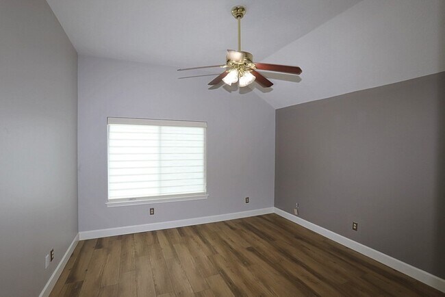 Building Photo - 3515 Cape Forest Dr