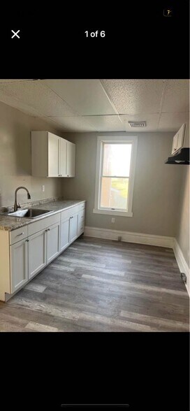 kitchen - 300 Liberty St