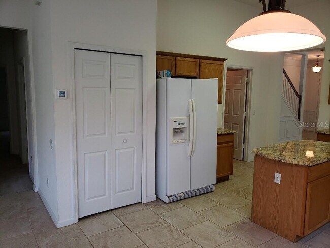Building Photo - 1125 Lascala Dr