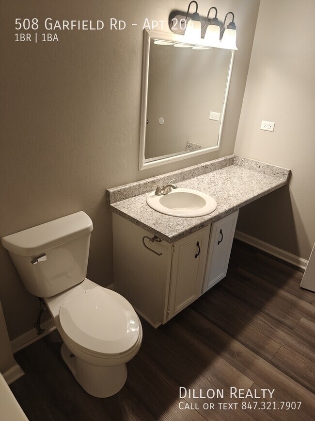 Building Photo - 508 Garfield Rd