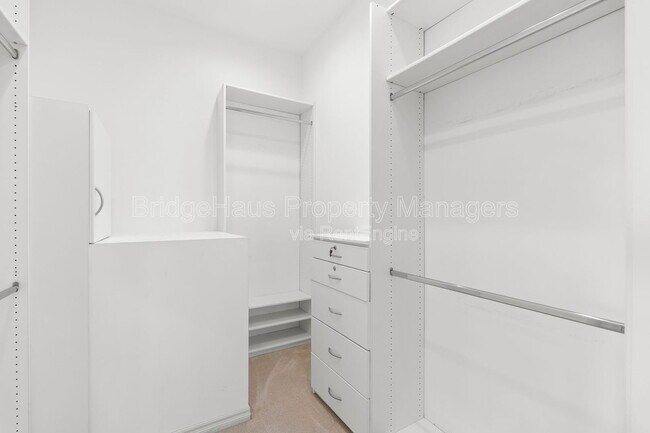 Building Photo - 4204 Explorer Ct