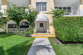 Building Photo - 127 Peruvian Ave