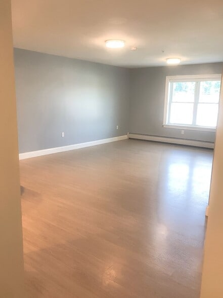 Interior Photo - Pointe Place - Pointe Place Development