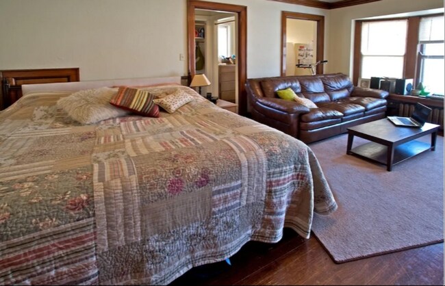 Building Photo - The Brady Apartments