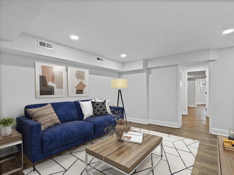 Building Photo - Brightwood Park townhouse near Fort Totten...