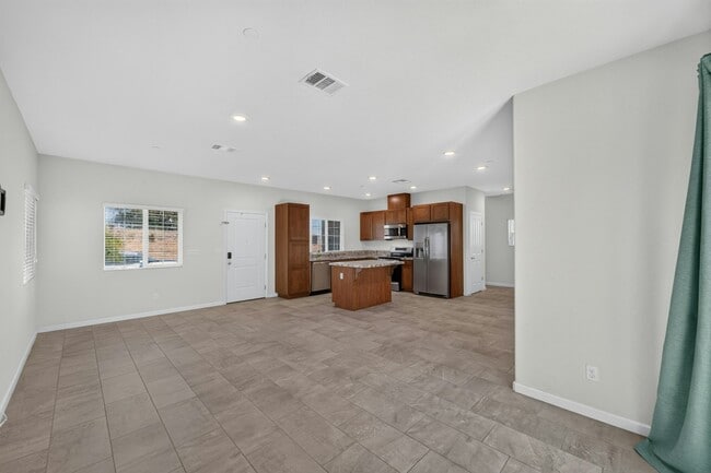 Building Photo - 3432 Bayou Way