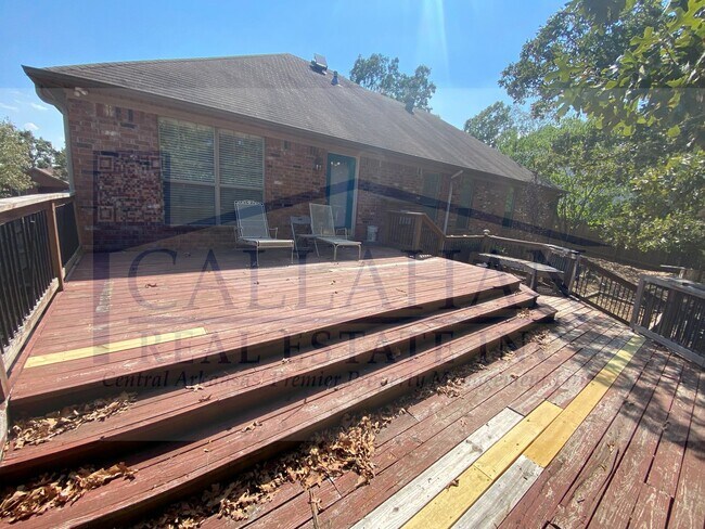 Building Photo - 158 Ridgeland Dr