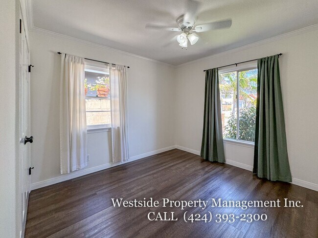 Building Photo - 3125 Stanford Ave