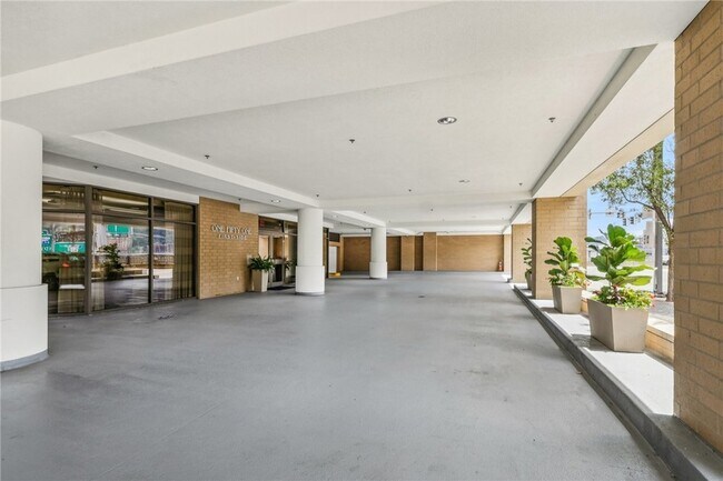 Building Photo - 151 Fort Pitt Blvd