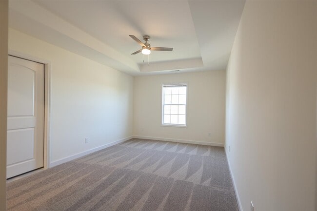 Building Photo - 7251 Hilliard Cir