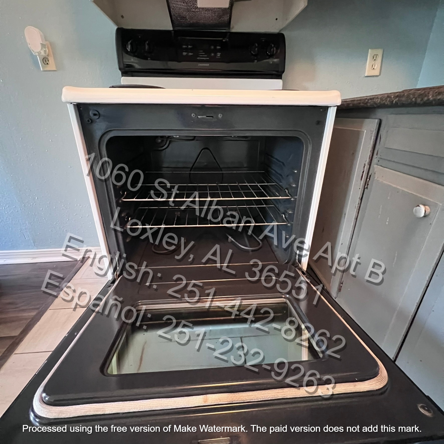 Building Photo - 1060 W Saint Alban Ave