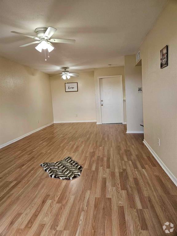 Building Photo - 8433 Hearth Dr