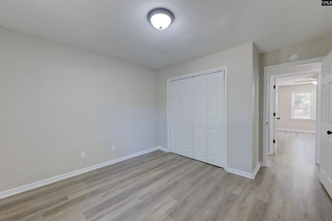 Building Photo - 30 Cardington Ct