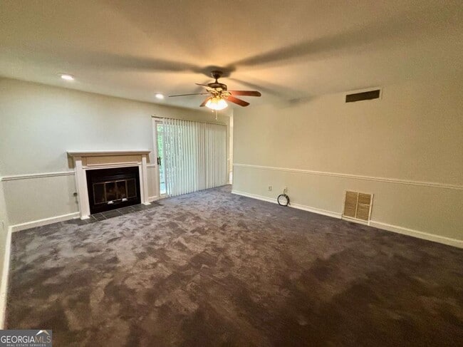 Building Photo - 57 Doranne Ct