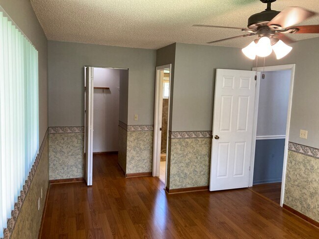 Building Photo - 8278 SW 105th Pl