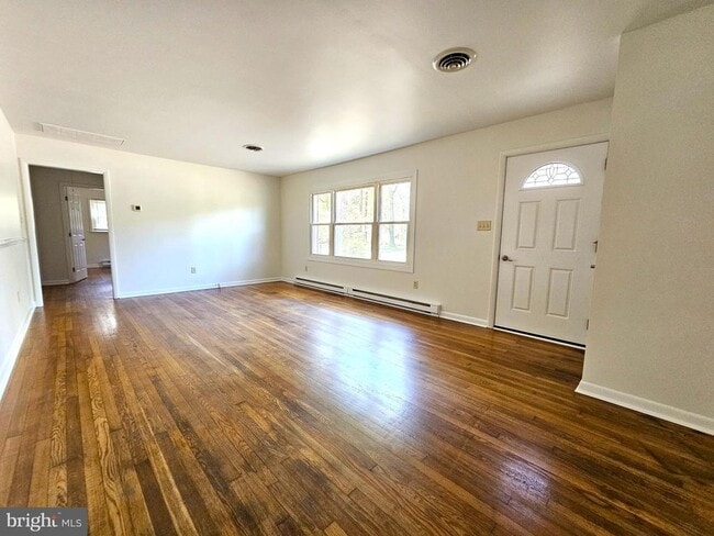 Building Photo - 7273 Walston Switch Rd
