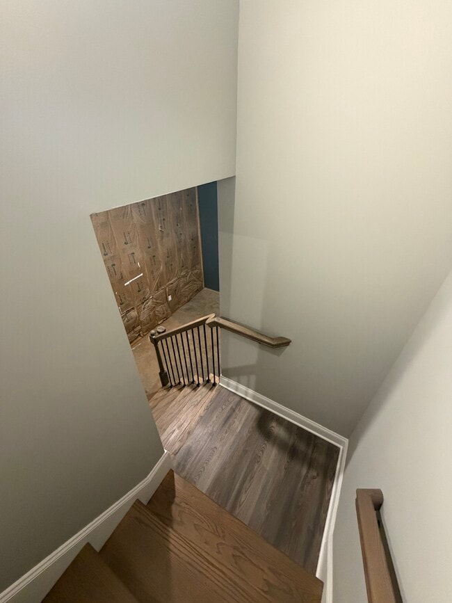 Building Photo - 955 Oakwood Estates Dr