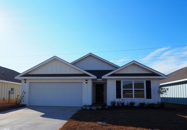 Primary Photo - 4 bedroom home in Foley
