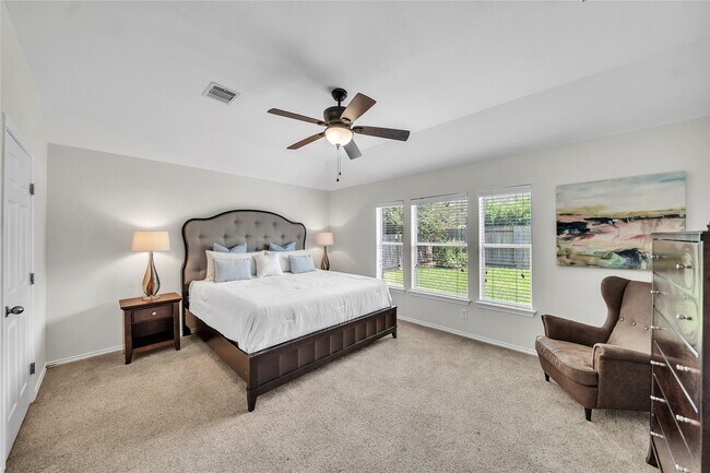 Building Photo - 1911 Mound Lake Dr