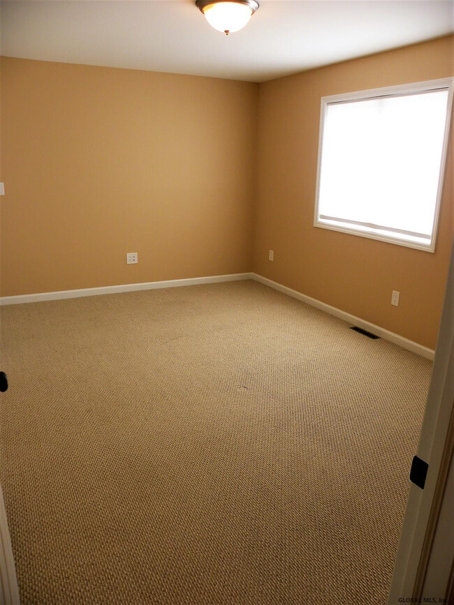 Building Photo - 23 Guideboard Rd