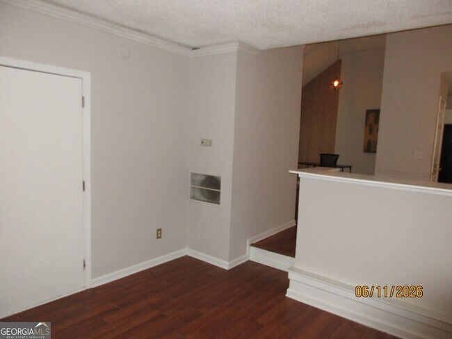 Building Photo - 2931 Ward Lake Way