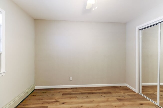 Building Photo - 306 MO-124